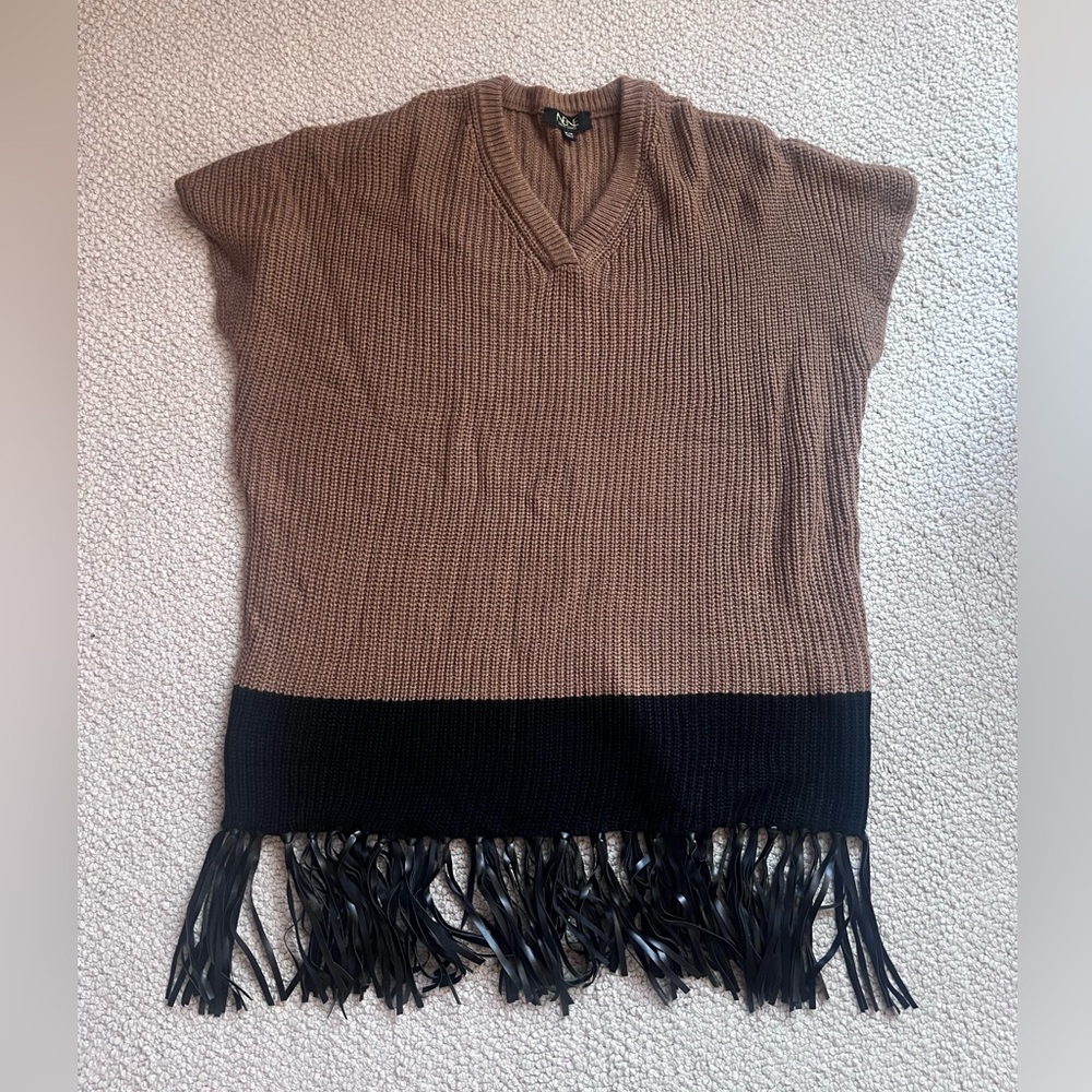 Brown and Black Boho Fringe Short Sleeve Tunic Sweater‎